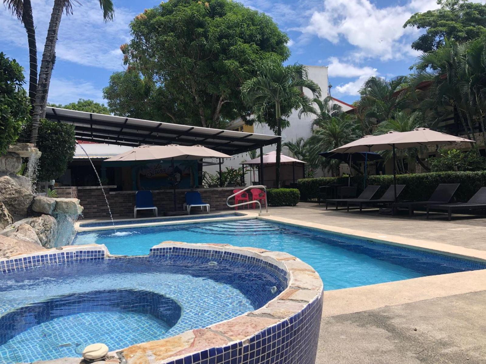 Hotel La Sirena Playa Jacó Exterior foto